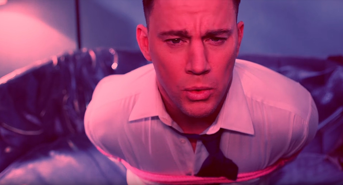 Näyttelijäkomistus Channing Tatum tähdittää P!nkin uutta musiikkivideota - ...