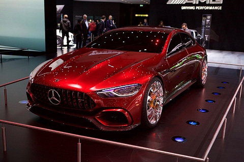 Amg Gt Concept >> Mercedes Esitteli Hurjan Uutuuden Neliovisessa Autossa 800 Amg Gt Concept >> Mercedes Esitteli Hurjan Uutuuden Neliovisessa Autossa 800