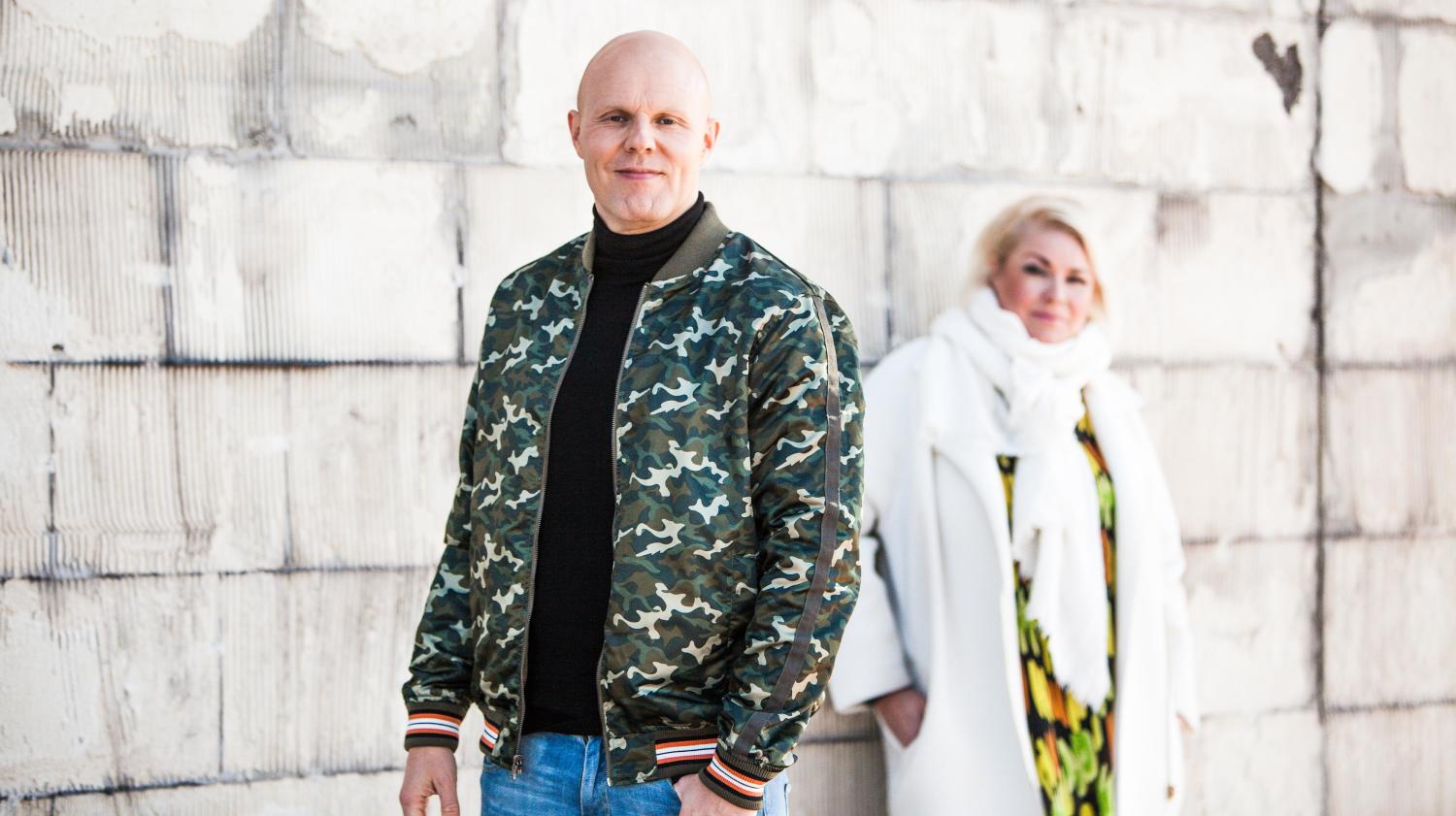 Aki Linnanahde ja Minna Kuukka.