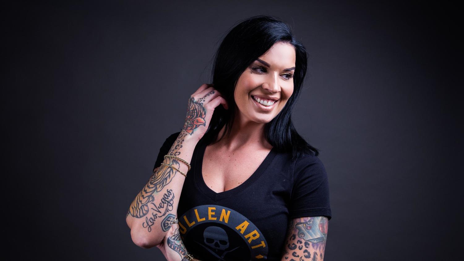 Sini Ariell on ylpeä itsestään ja rohkeudestaan kertoa tarinansa, vaikka jotkut saattaisivatkin hänelle suuttua.