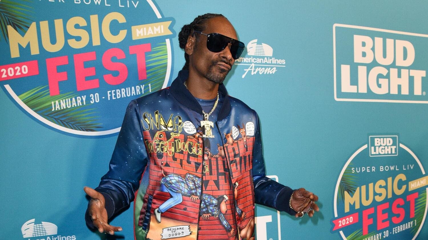 Snoop Dogg on tunnettu muun muassa hittibiiseistään Drop It Like It's Hot ja Sweat.