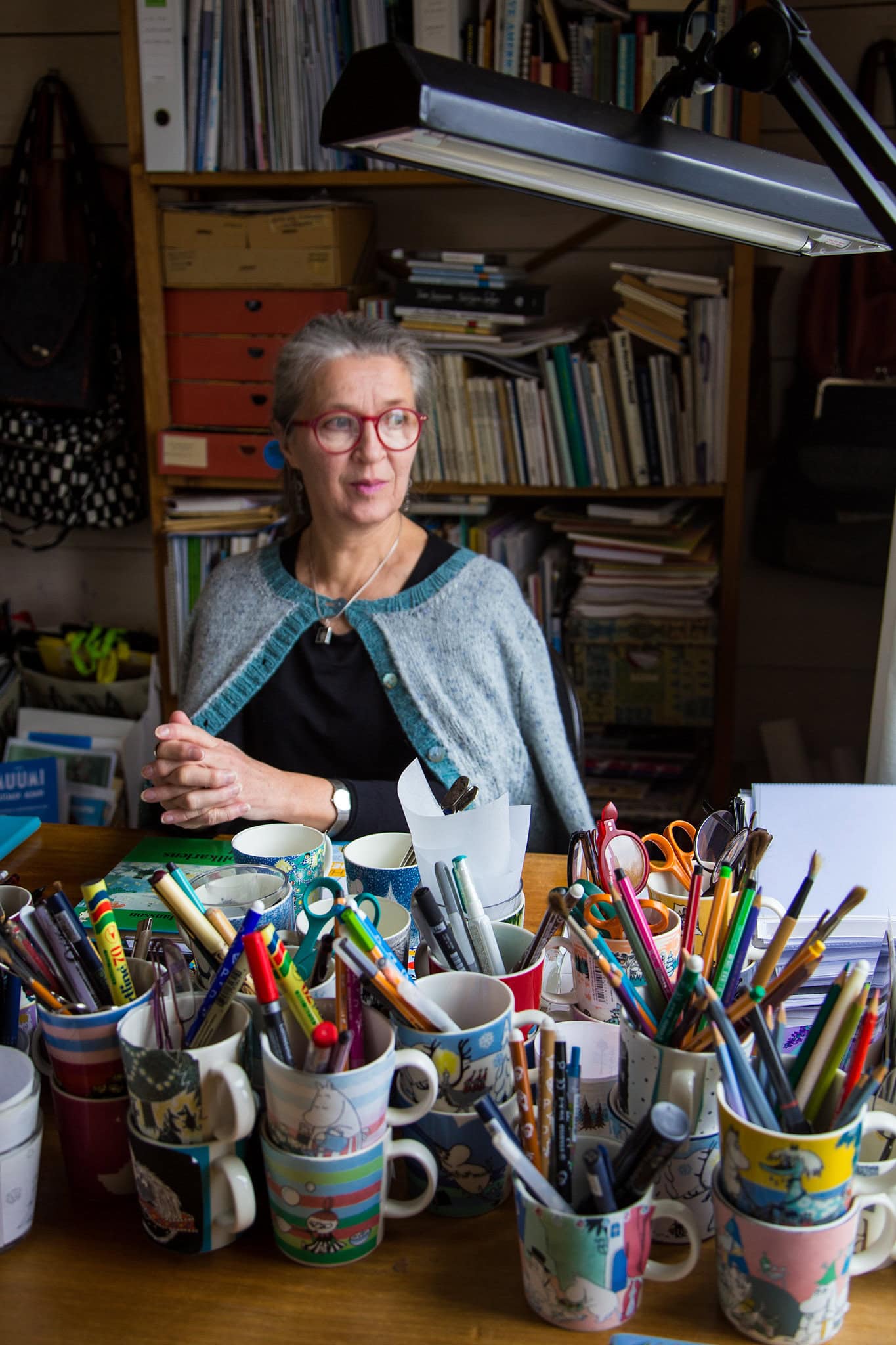 Tove Slotte on suunnitellut yli 90 muumimukia.