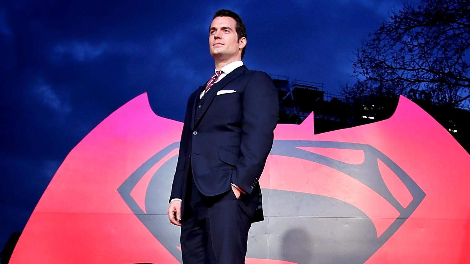 Henry Cavill muistetaan muun muassa Superman-elokuvasta sekä The Witcher -sarjasta.