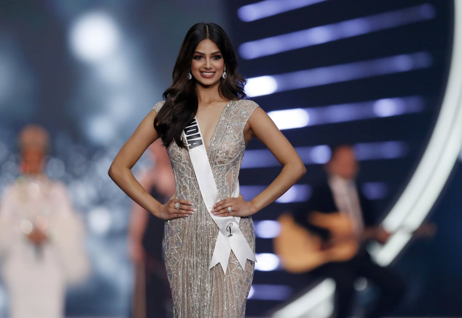 Harnaaz Sandhu on uusi Miss Universum