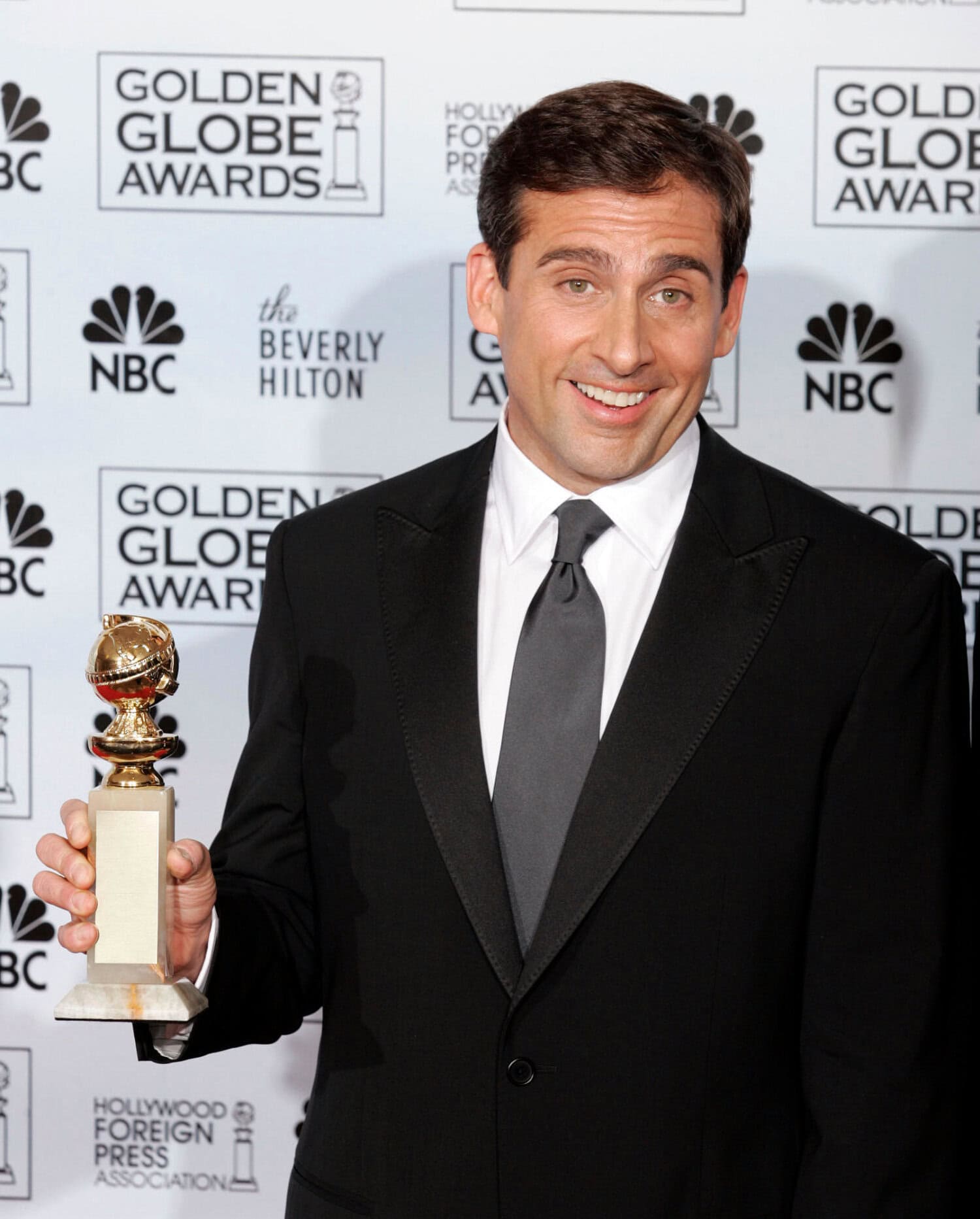 Steve Carrell nähtiin Konttori-ohjelmassa Michaelin roolissa. Carrell jätti sarjan seitsemän tuotantokauden jälkeen.