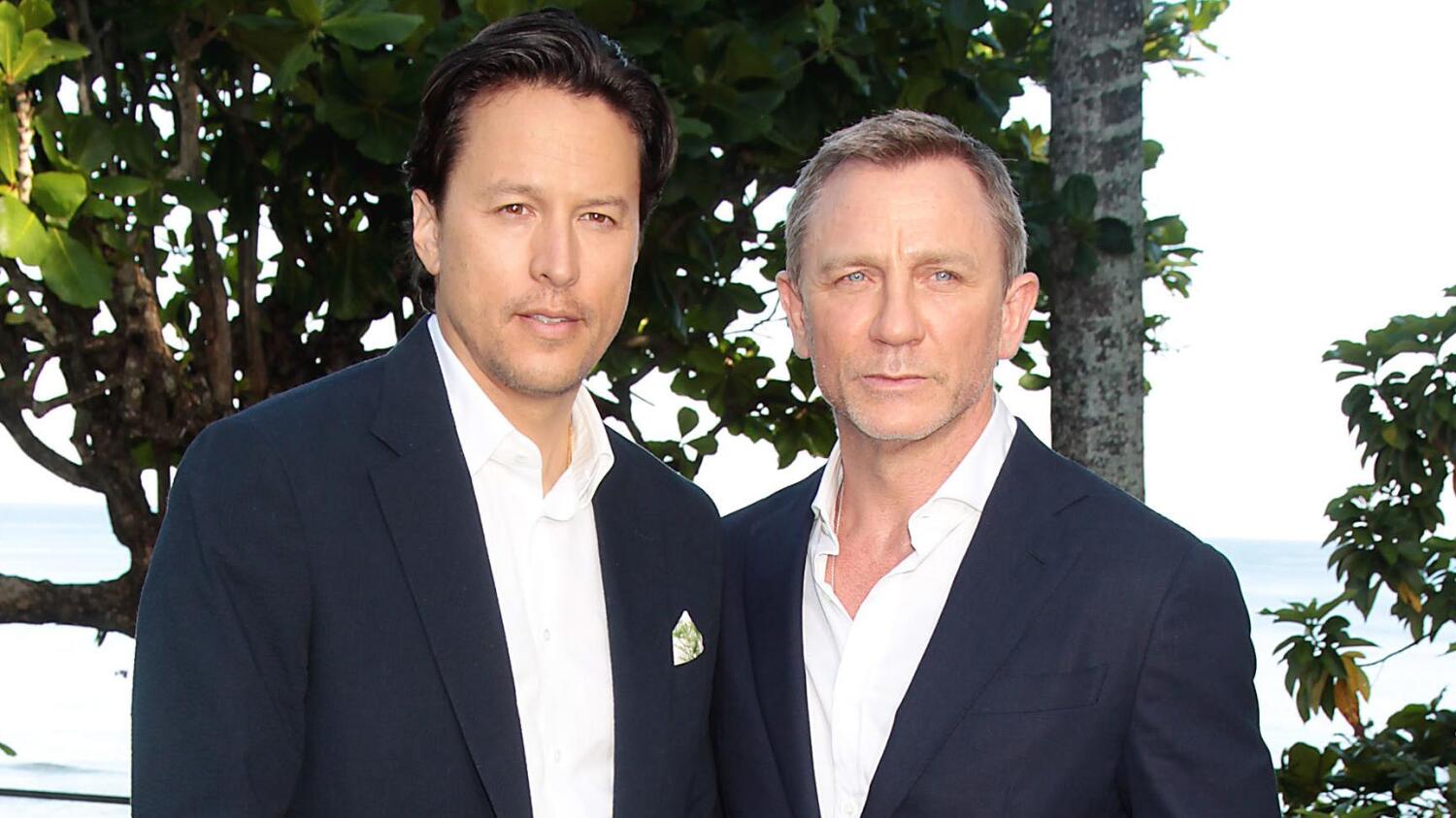 No Time To Dien ohjaaja Cary Joji Fukunaga (vas.) ja viimeistä kertaa Bondia esittävä Daniel Craig.