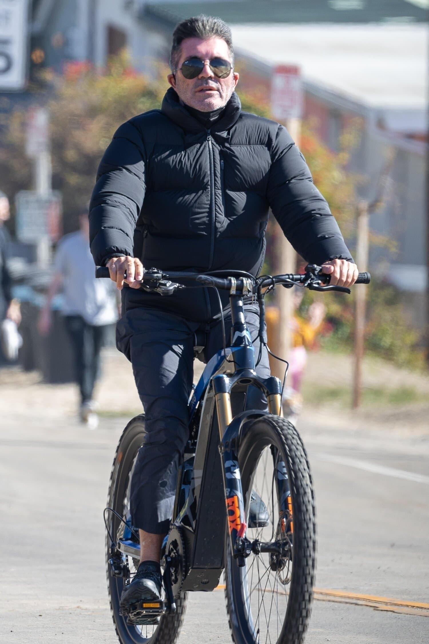 Musiikkiteollisuuden kykyjen etsijä unohti käyttää kypärää ja joutui ikävään onnettomuuteen.