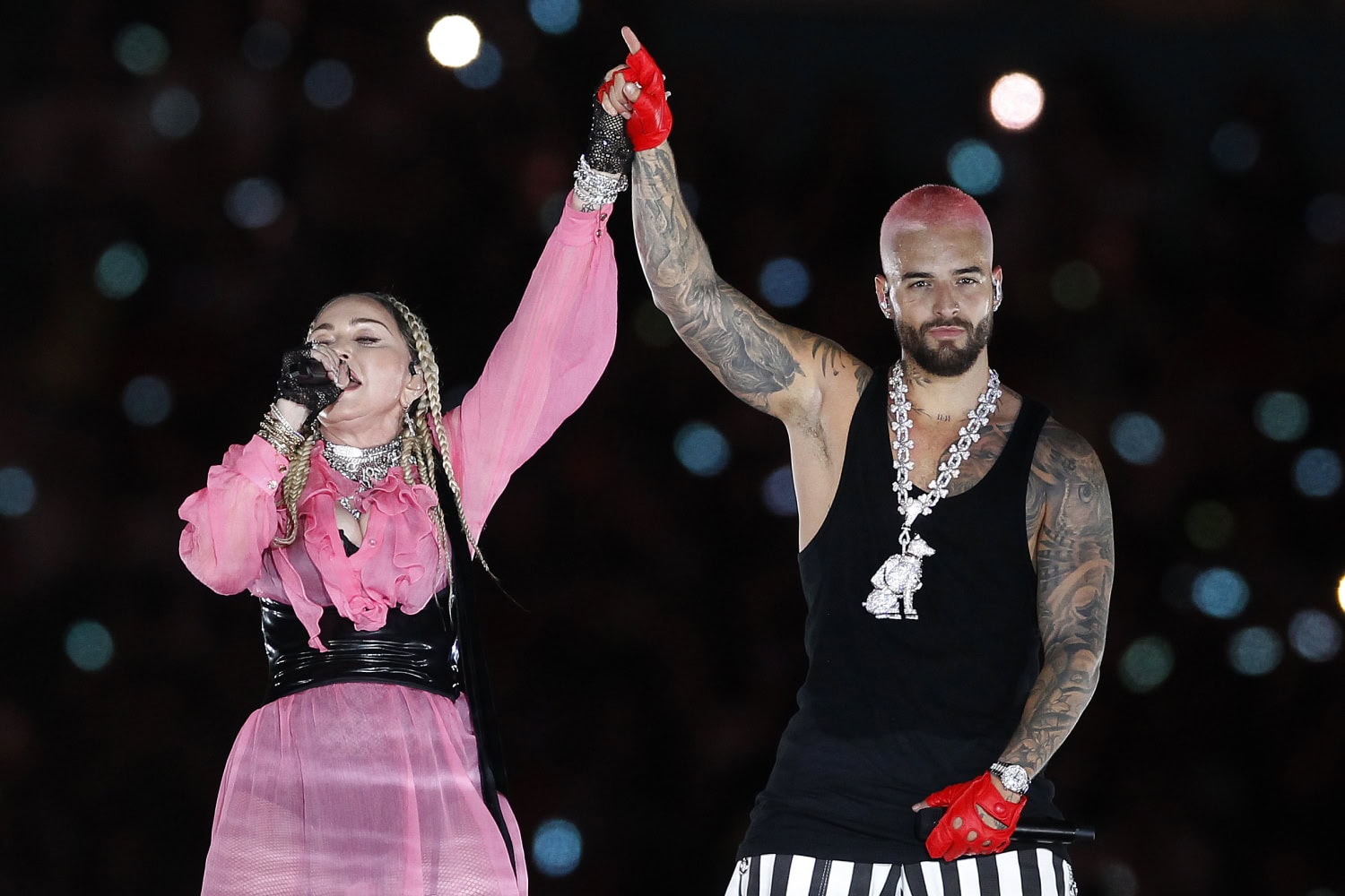 Madonna ja Maluma esiintyivät yhdessä pop-kuningattaren keikalla Medellínissä.