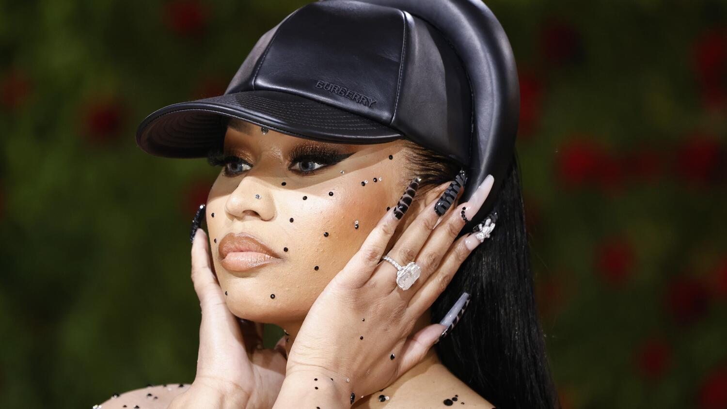 Nicki Minaj kutsui Kevin Federlinea pelleksi ja viittasi tämän olevan myös pelkuri.