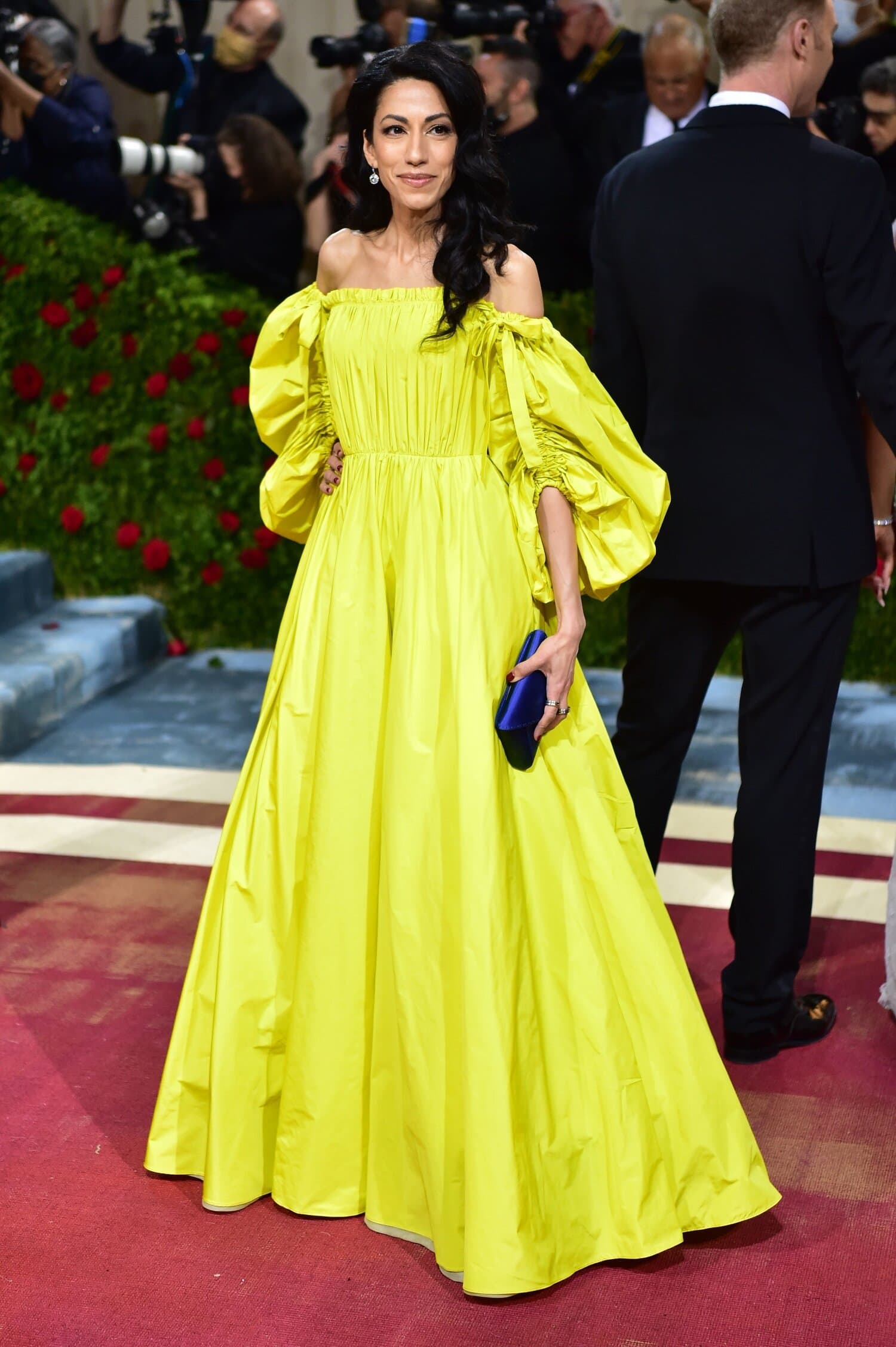 Abedin ja Cooper osallistuivat molemmat toukokuussa järjestettyyn Met-gaalaan.