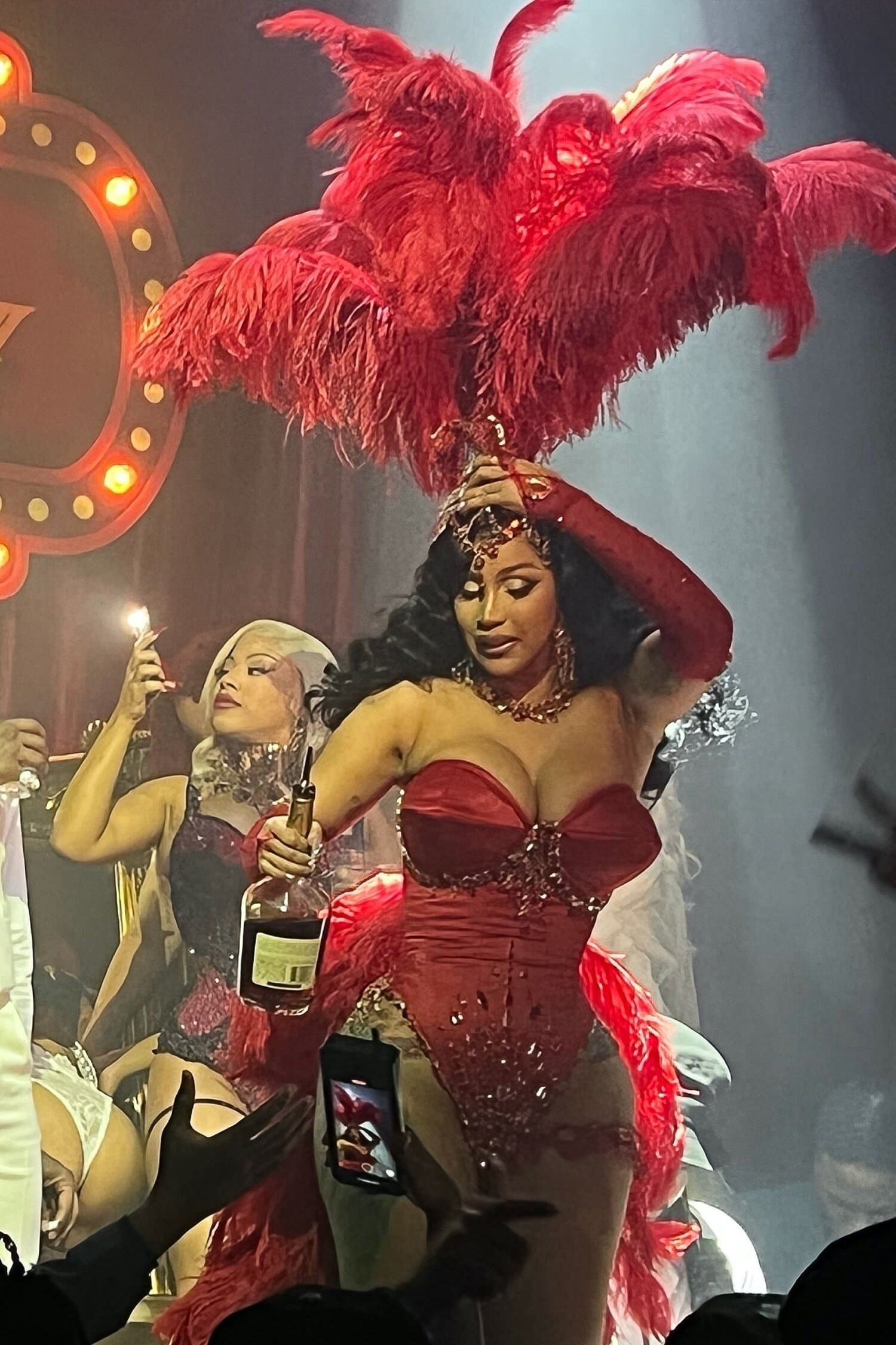 Cardi B:n syntymäpäiväjuhlat järjestettiin Poppy-yökerhossa.