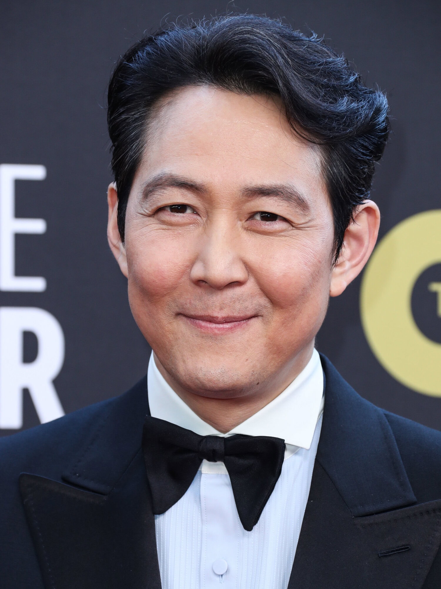 Lee Jung-jae palkittiin roolistaan Squid Gamessa.