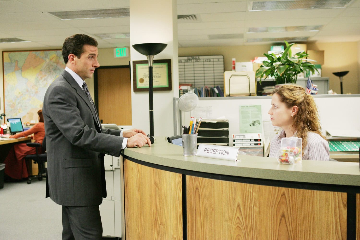 Steve Carell ja Jenna Fischer.
