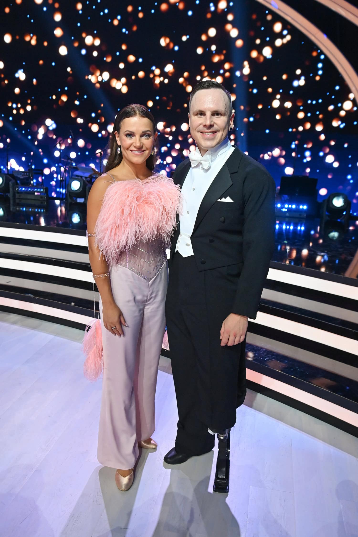 Matti Suur-Hamari ja Katri Riihilahti häkeltyivät ensimmäisen tanssinsa korkeista pisteistä.