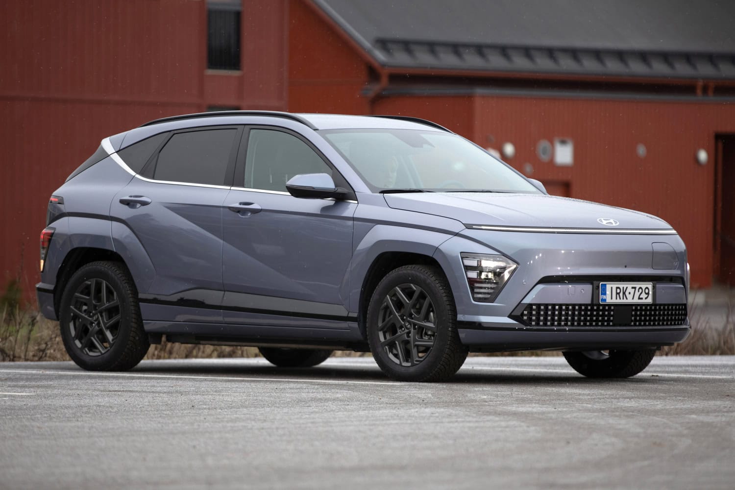 Hyundai Kona on Vuoden auto Suomessa 2024.