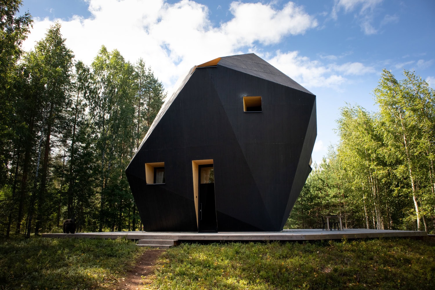 Mukana on tälläkin kaudella persoonallisia lomakoteja.