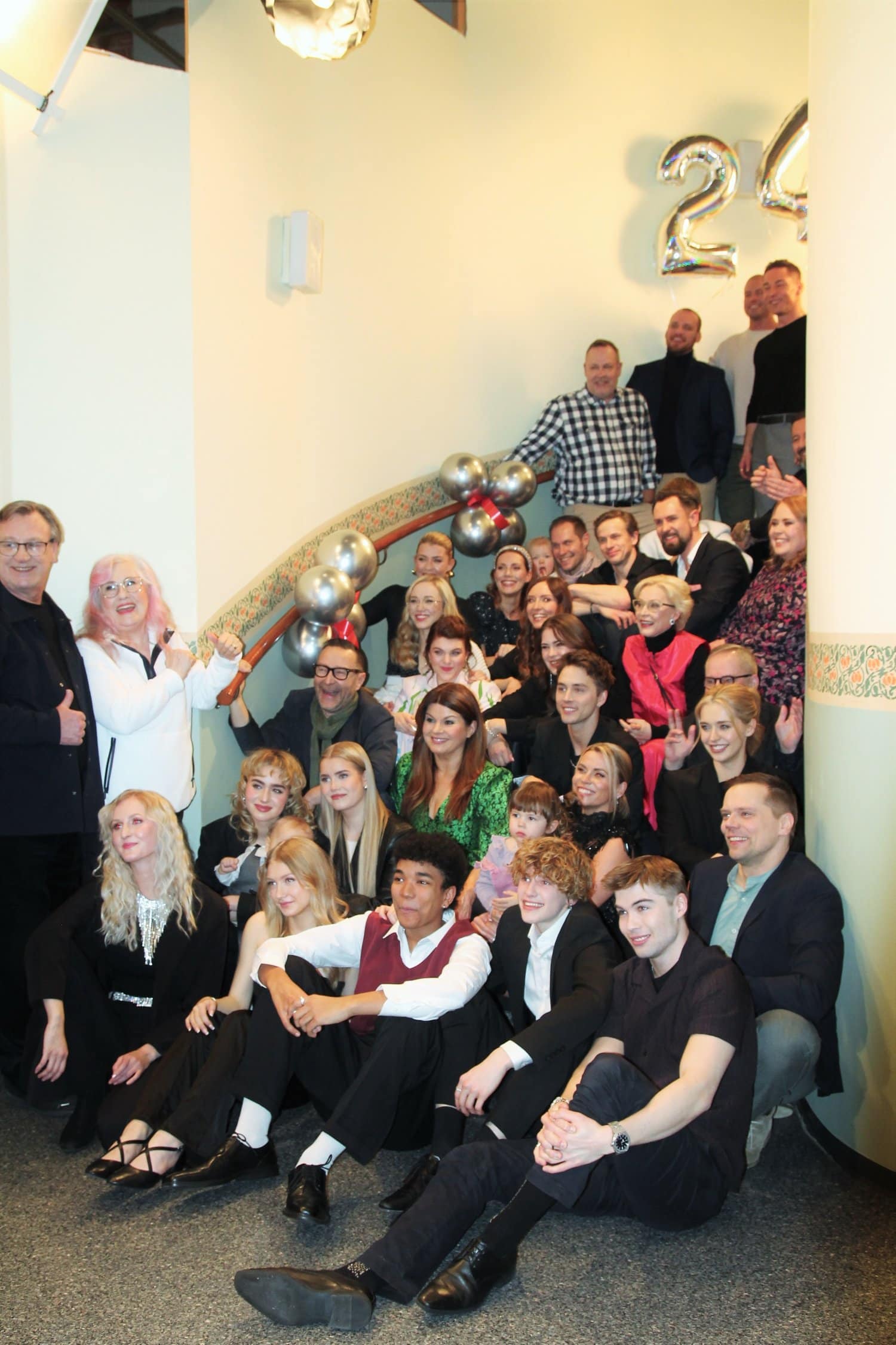 Kovero on laajasta näyttelijäkaartista ainoa, joka on ollut yhtäjaksoisesti aina mukana sarjassa.