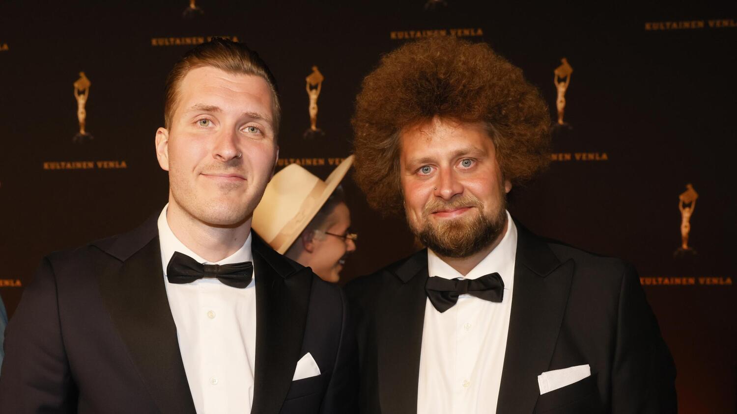 Juuso Kallio ja Ville Eerikkilä juonsivat vuosien ajan aamuradiota YleX:ssä ja nyt he tekevät matkailuohjelman lisäksi Viki ja Köpi Showta Yle Areenaan.