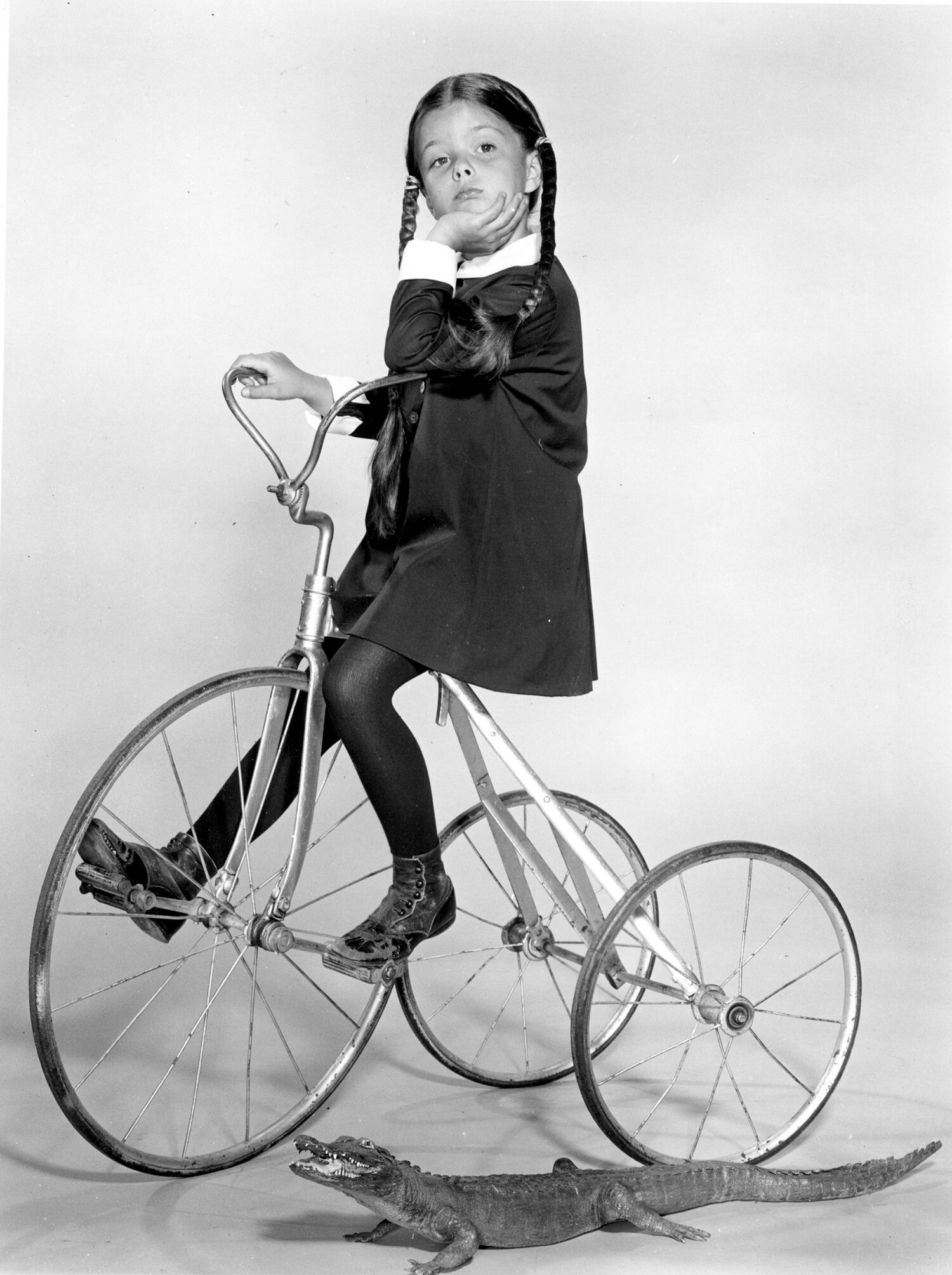 Lisa Loring Wednesday Addamsina.