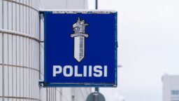 Kirpputorilta oli ostettu laukku – sieltä löytyi yllätys, joka johti rikosilmoitukseen