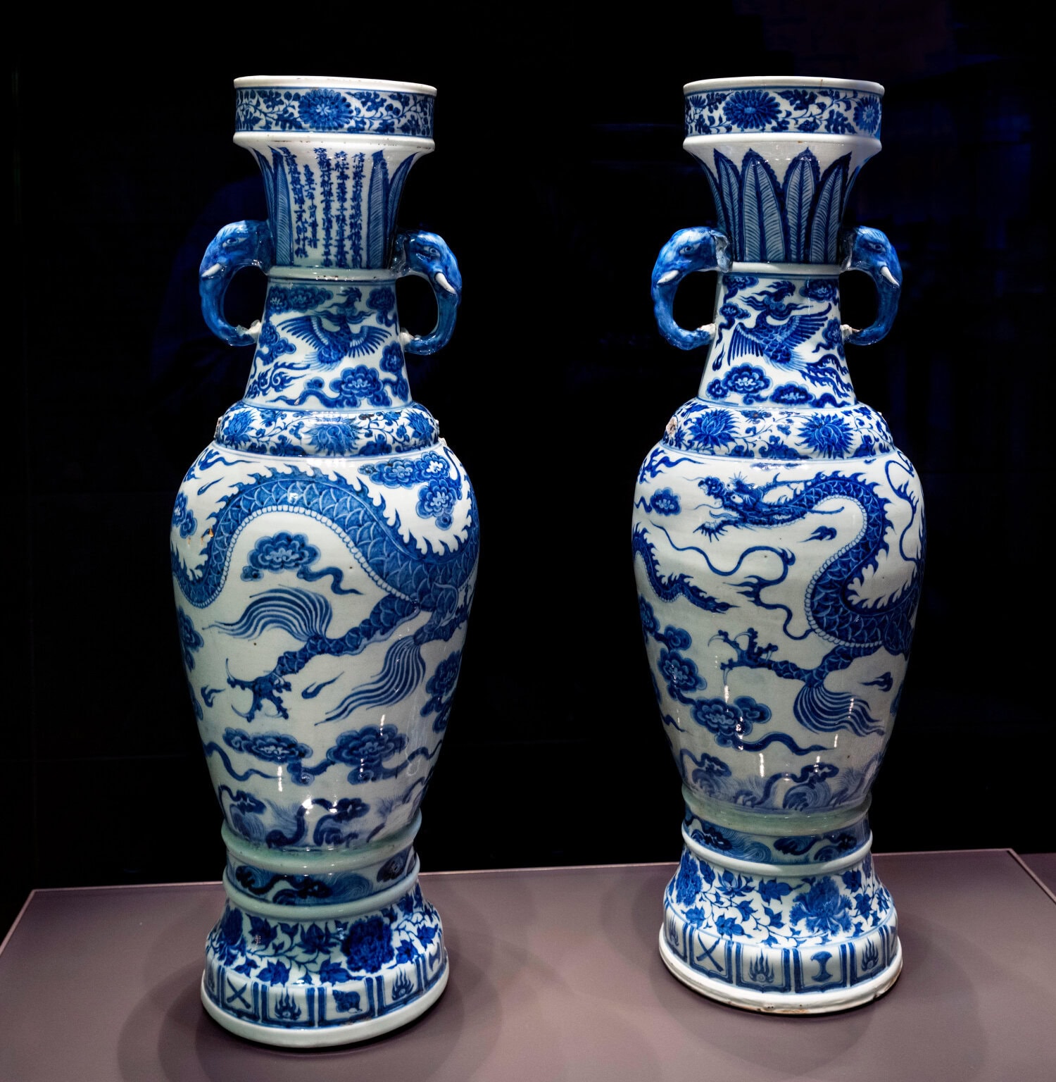 Vuodelta 1351 peräisin olevat Daavidin vaasit.