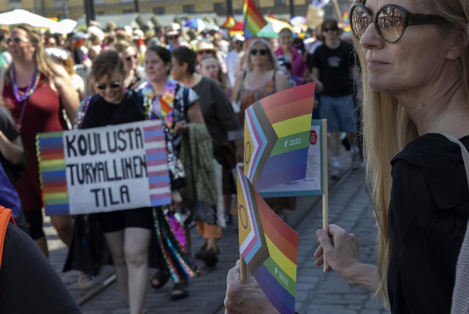 Kuva vuoden 2024 Helsinki Pride -kulkueesta.