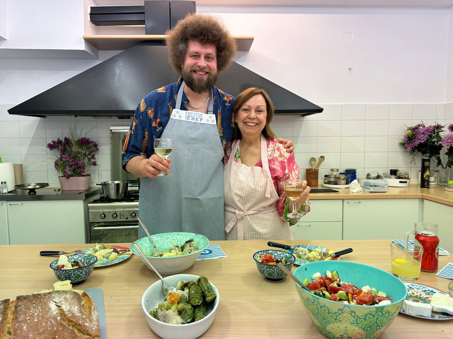 Vauhdikas matkailuohjelma jatkuu jälleen uusin jaksoin.