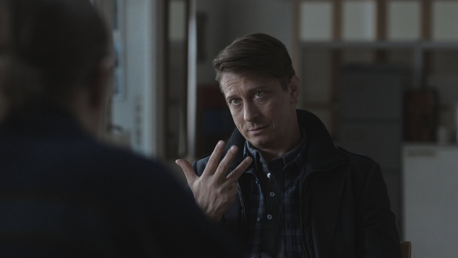 Ketonen tekee erinomaisen roolisuorituksen sarjassa.