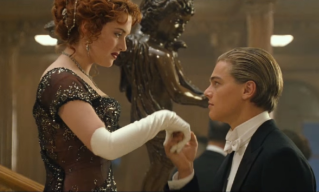 Hollywoodiin päästessään Winslet pääsi tähdittämään Titanic-elokuvaa.