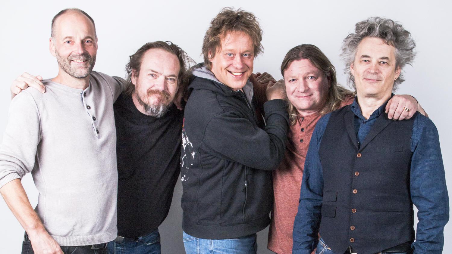 Eppu Normaali jättää keikkalavat ensi vuoden jälkeen.