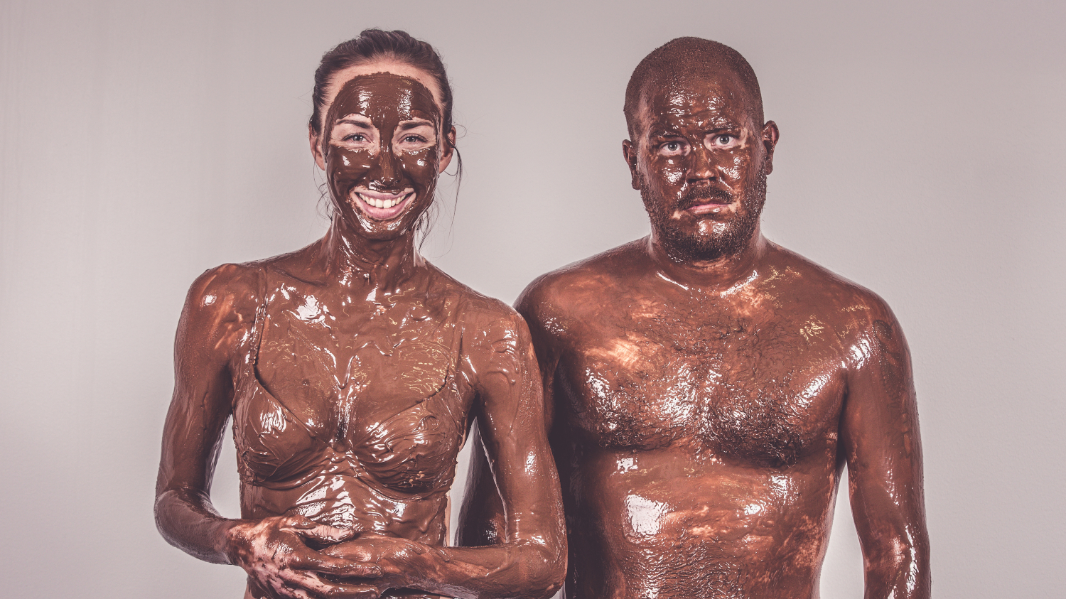 Niina ja Anssi ovat kokeneet yhdessä kaikenlaista. Niina rakastaa Nutellaa, joten kaksikko voiteli itsensä kokonaan pähkinäsuklaalevitteellä. Niina oli onnellinen unelmansa toteutumisesta, vaikka sen hinta oli suosikkirintaliivien tärvely. Anssi oli... noh, mukana.