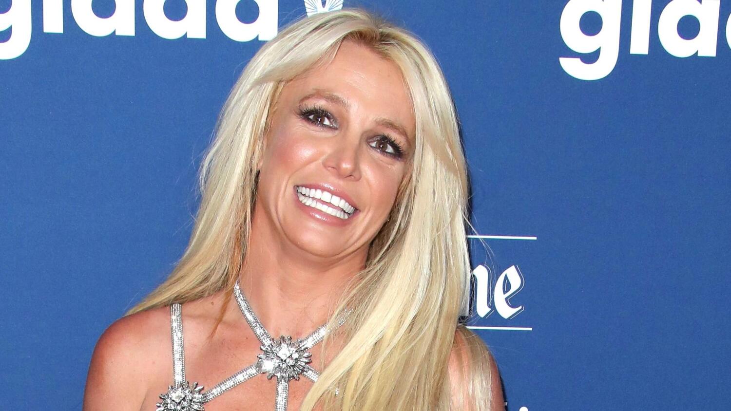 Britney Spears on totuttu näkemään vahvasti meikattuna.