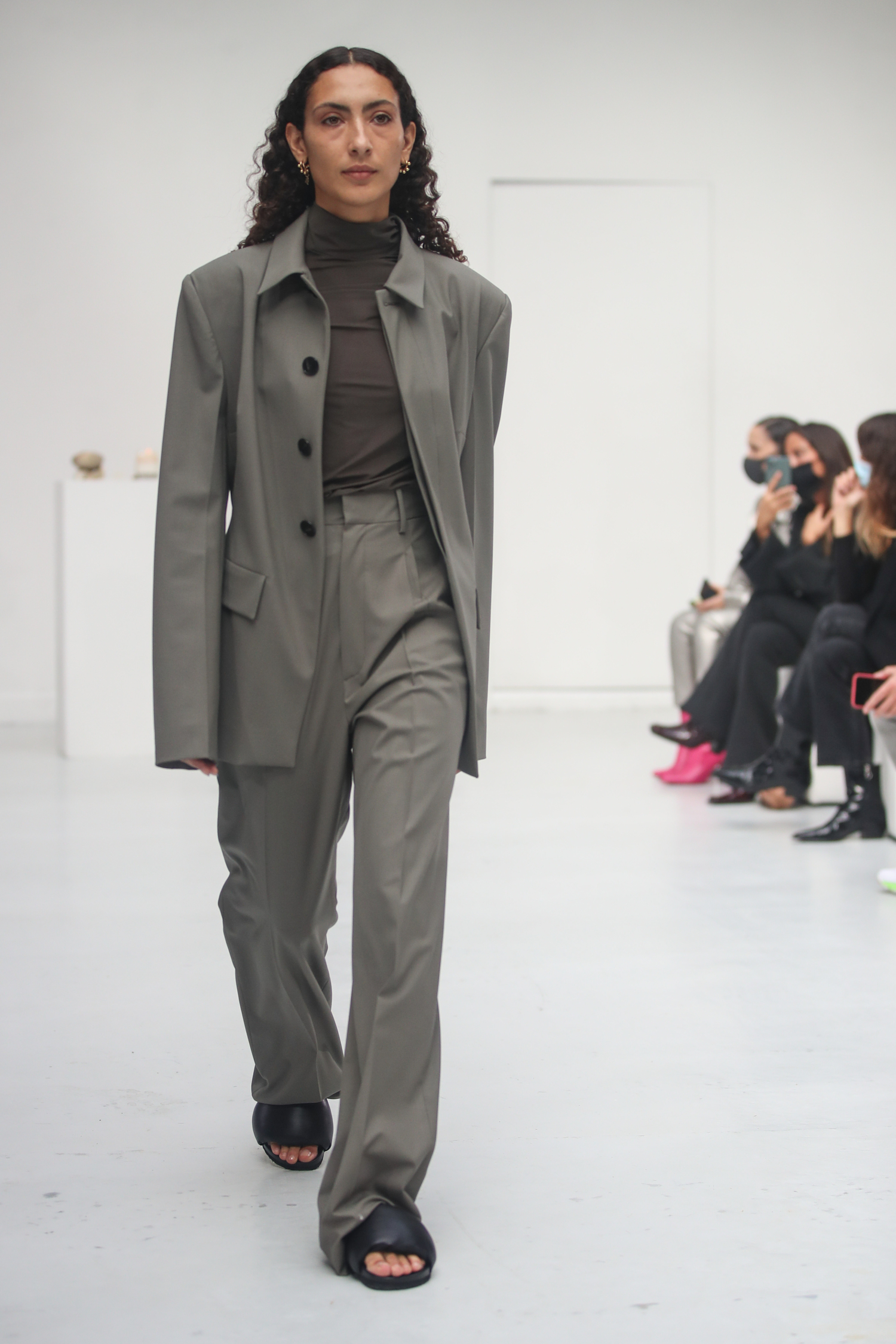 Gaucheren kevätmallisto.