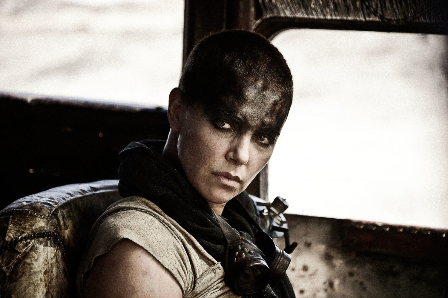 Charlize Theronin esittämä Furiosa Mad Max: Fury Road -elokuvassa.