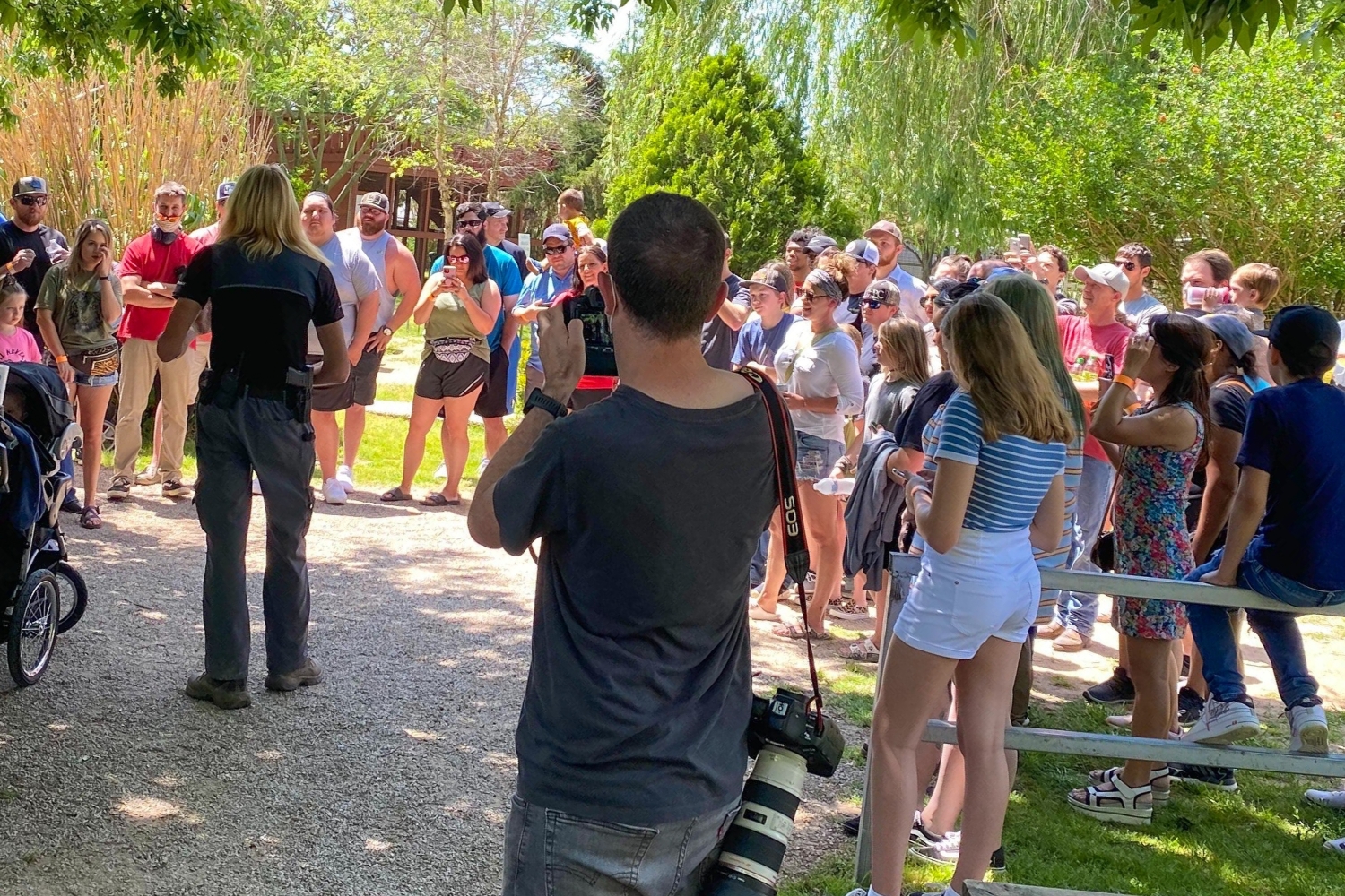 Turvaväleistä ei tietoakaan.