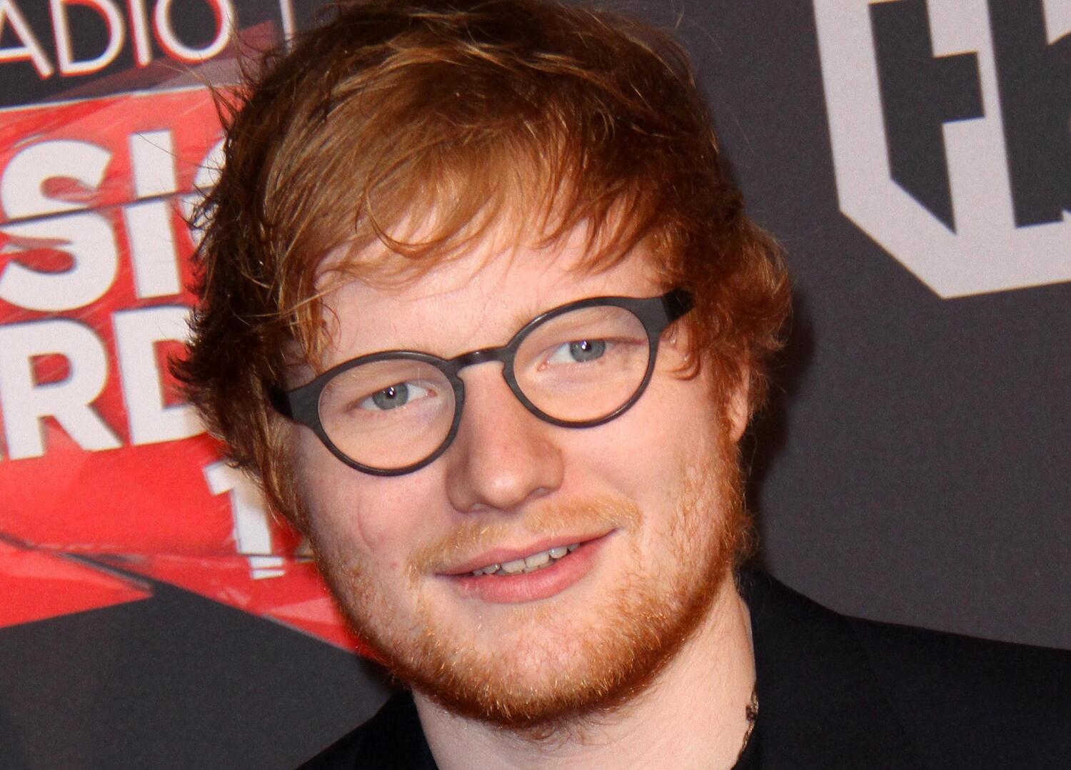 Ed Sheeranin oikeaan poskeen jäi arpi.