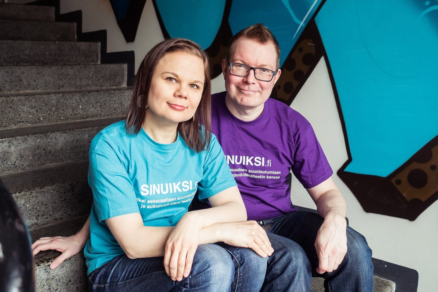 Oppaan kirjoittajat Outi Santavuori ja Mikko Ala-Kapee