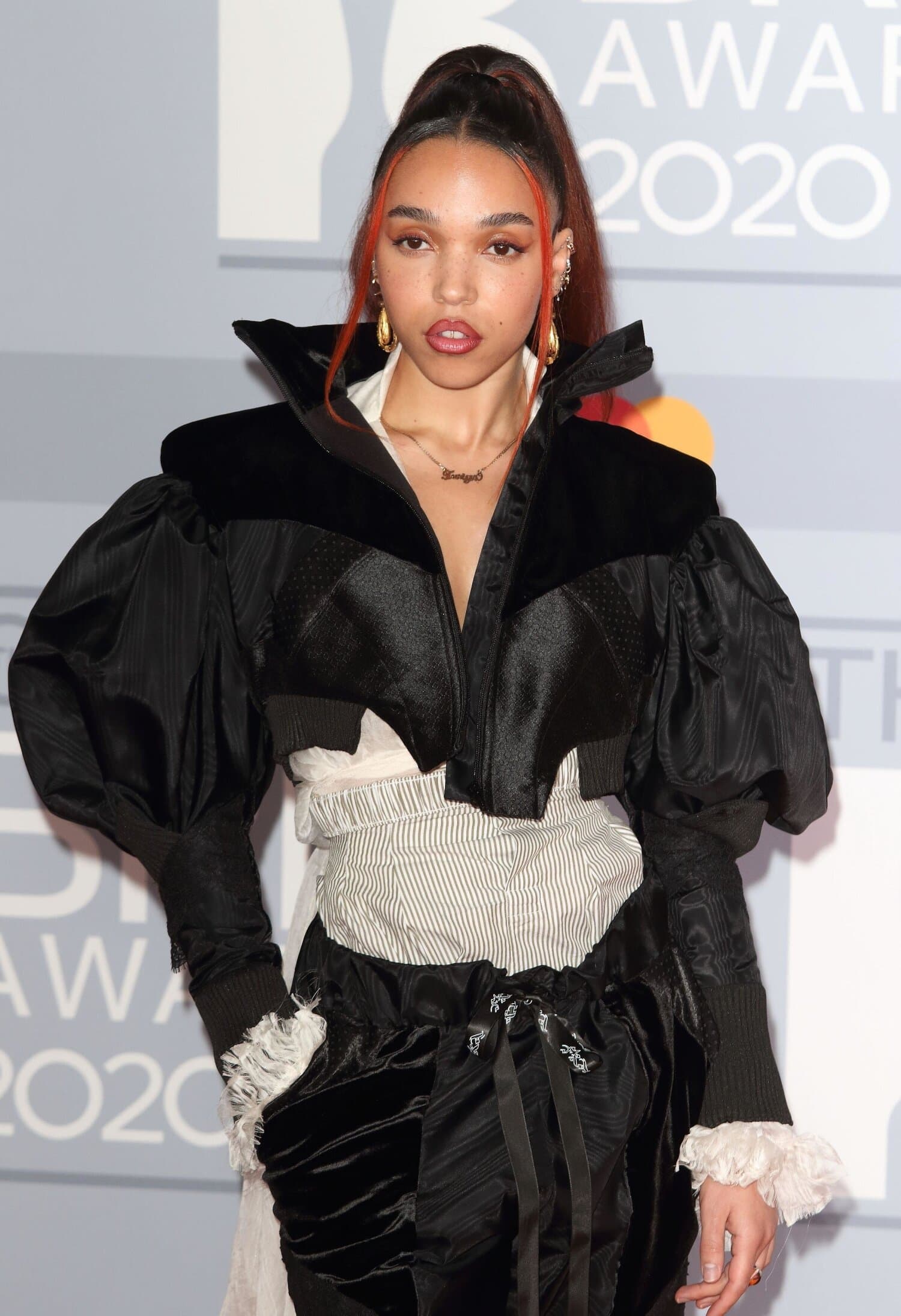 FKA Twigs on arvostettu laulaja-lauluntekijä, tuottaja ja tanssija.