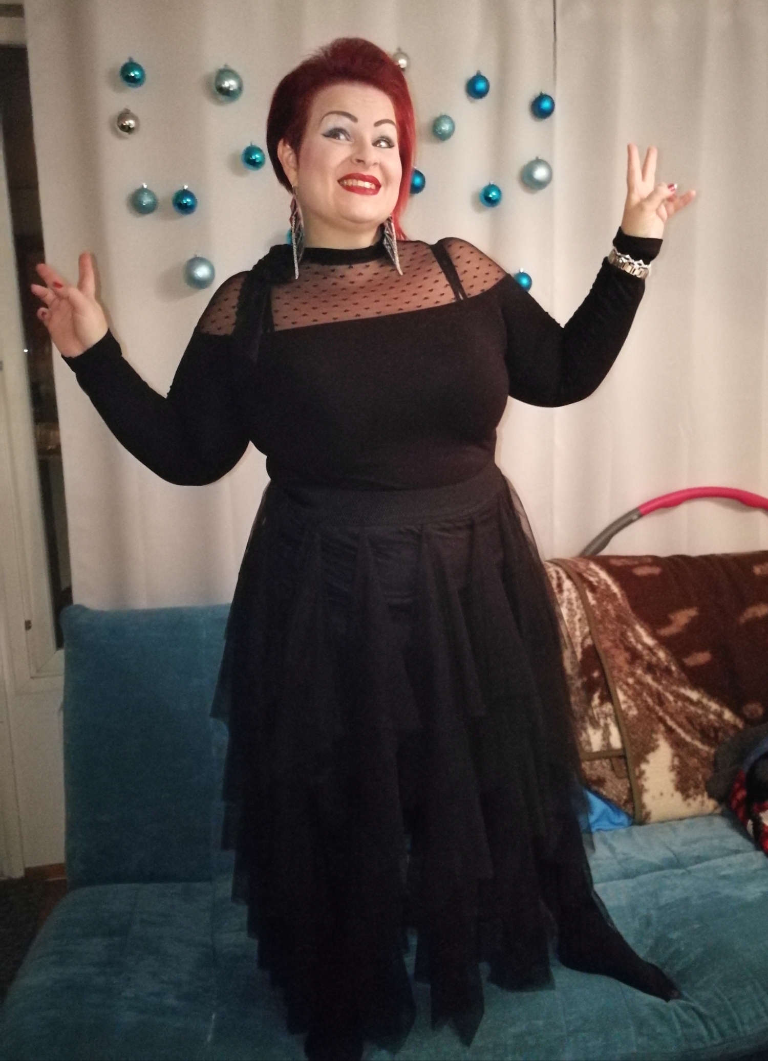 Kuvassa Marja vuoden uutenavuotena 2019.