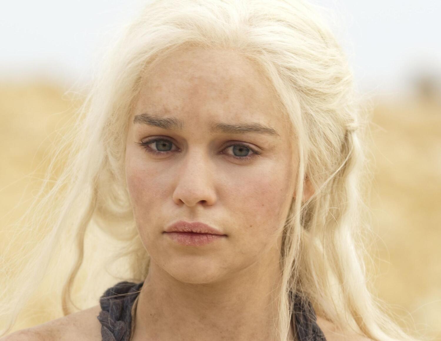 Emilia Clarke esitti sarjassa Daenerys Targaryenia.