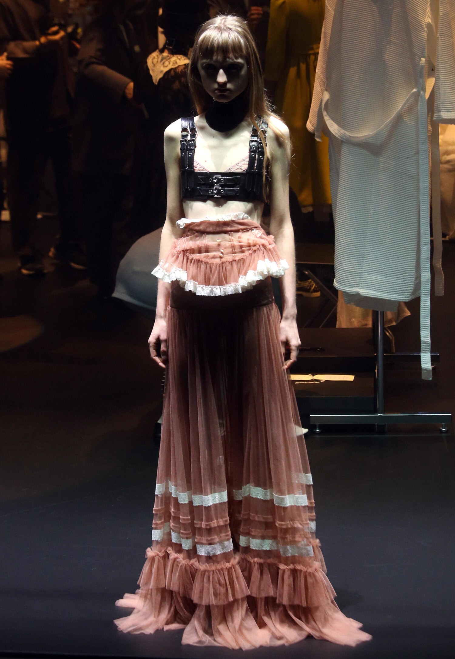 Guccin näytös Milanon muotiviikoilla.