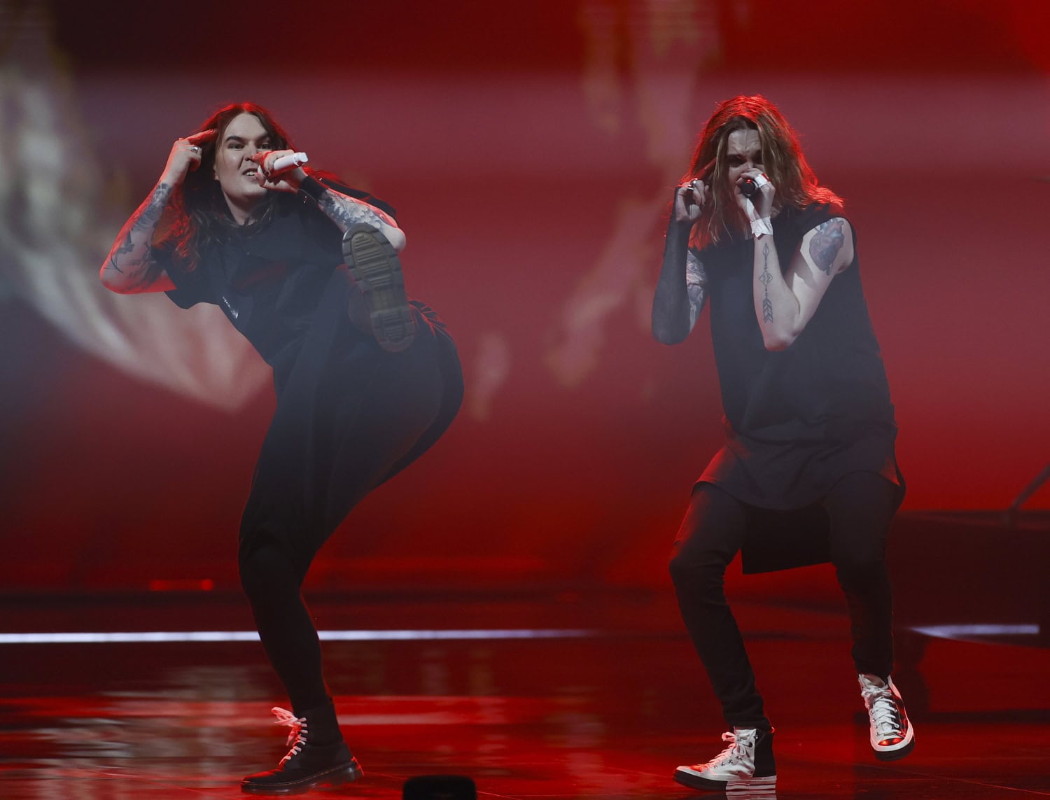 Niko Vilhelm (vas) ja Joel Hokka