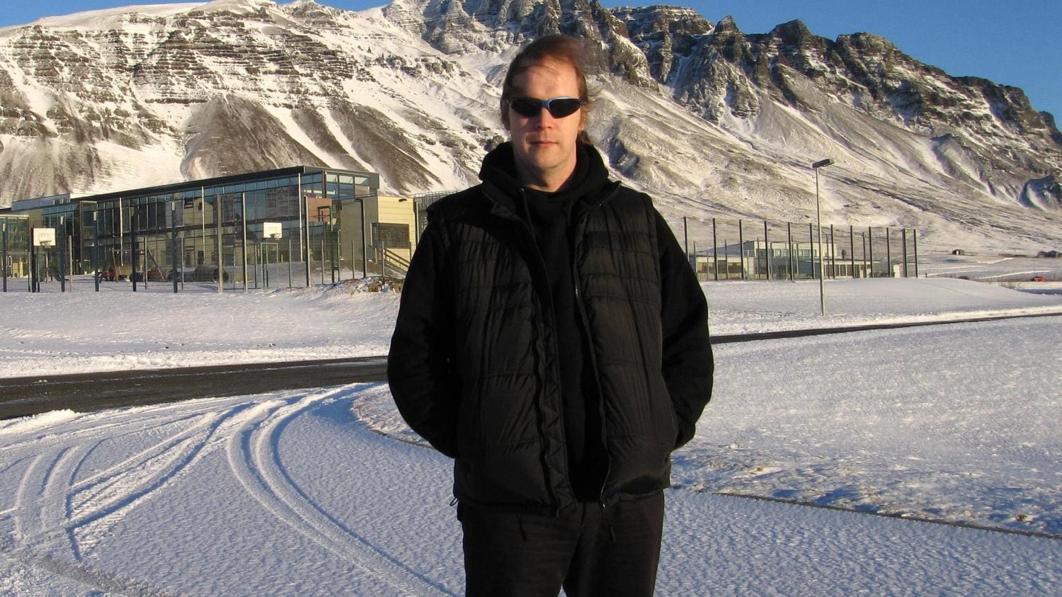 Mape Ollila on pitkän linjan toimittaja ja musiikkityöläinen.