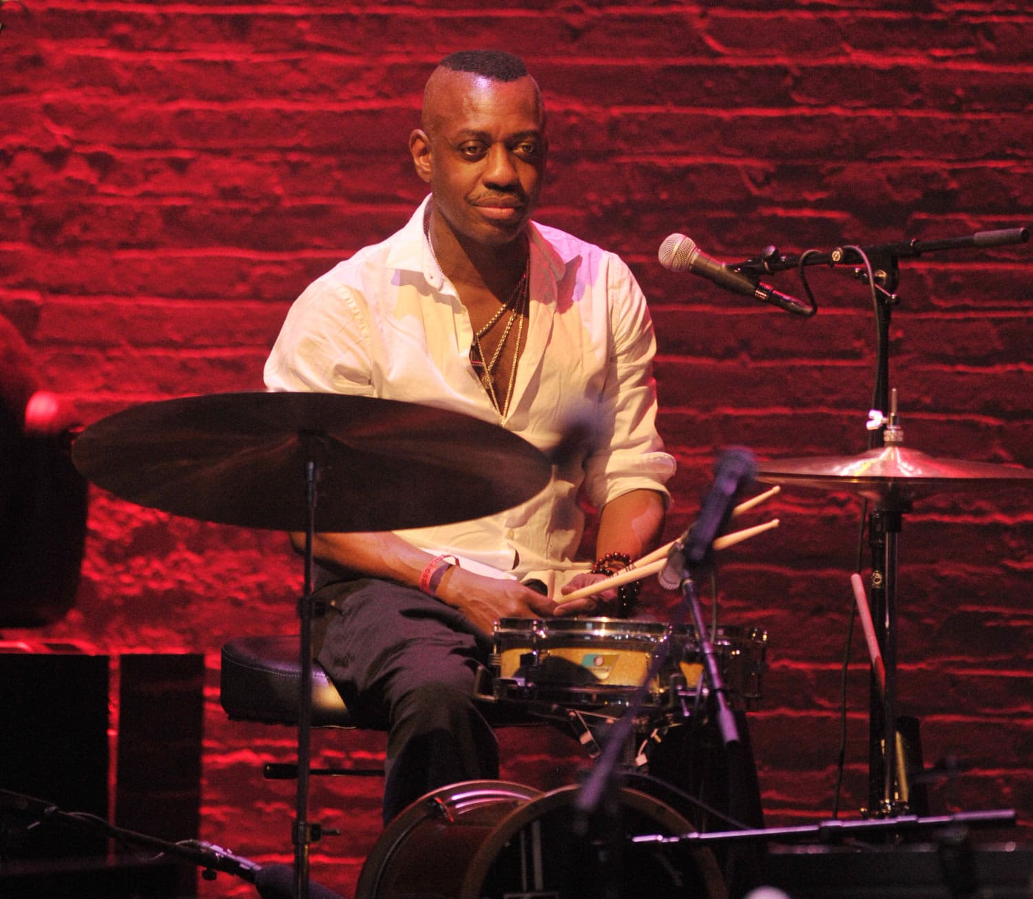 Steve Jordan soitti maanantaina ensimmäisen keikkansa Rollareiden kanssa.