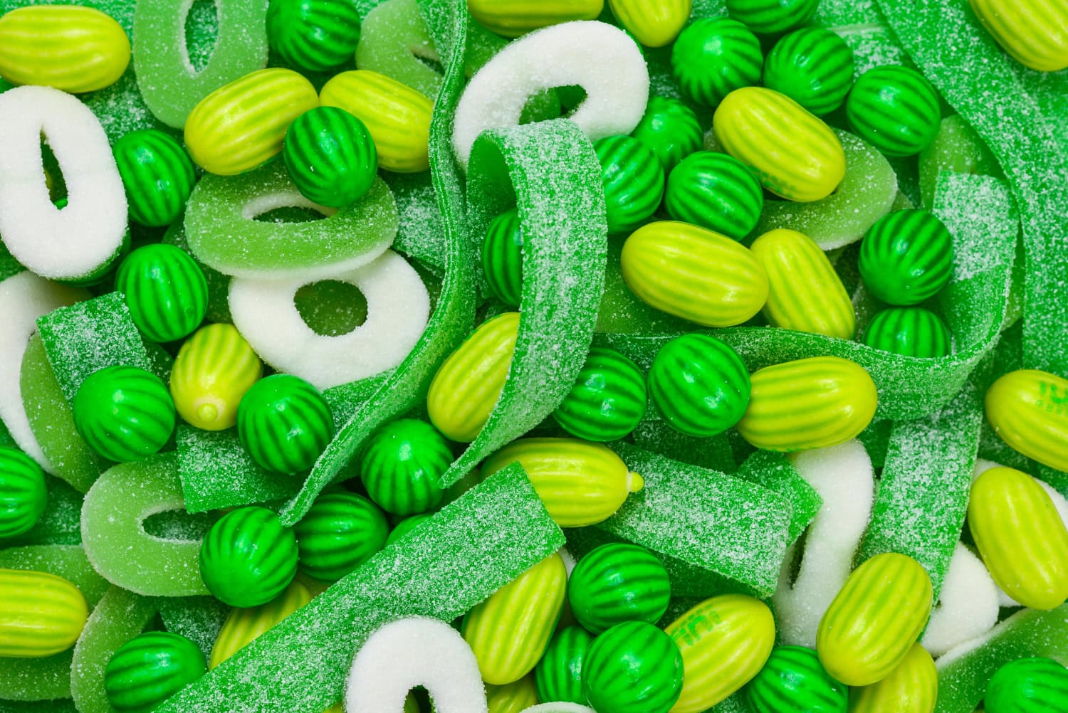 Vihreät karkit ovat räikeitä ja maistuvia!