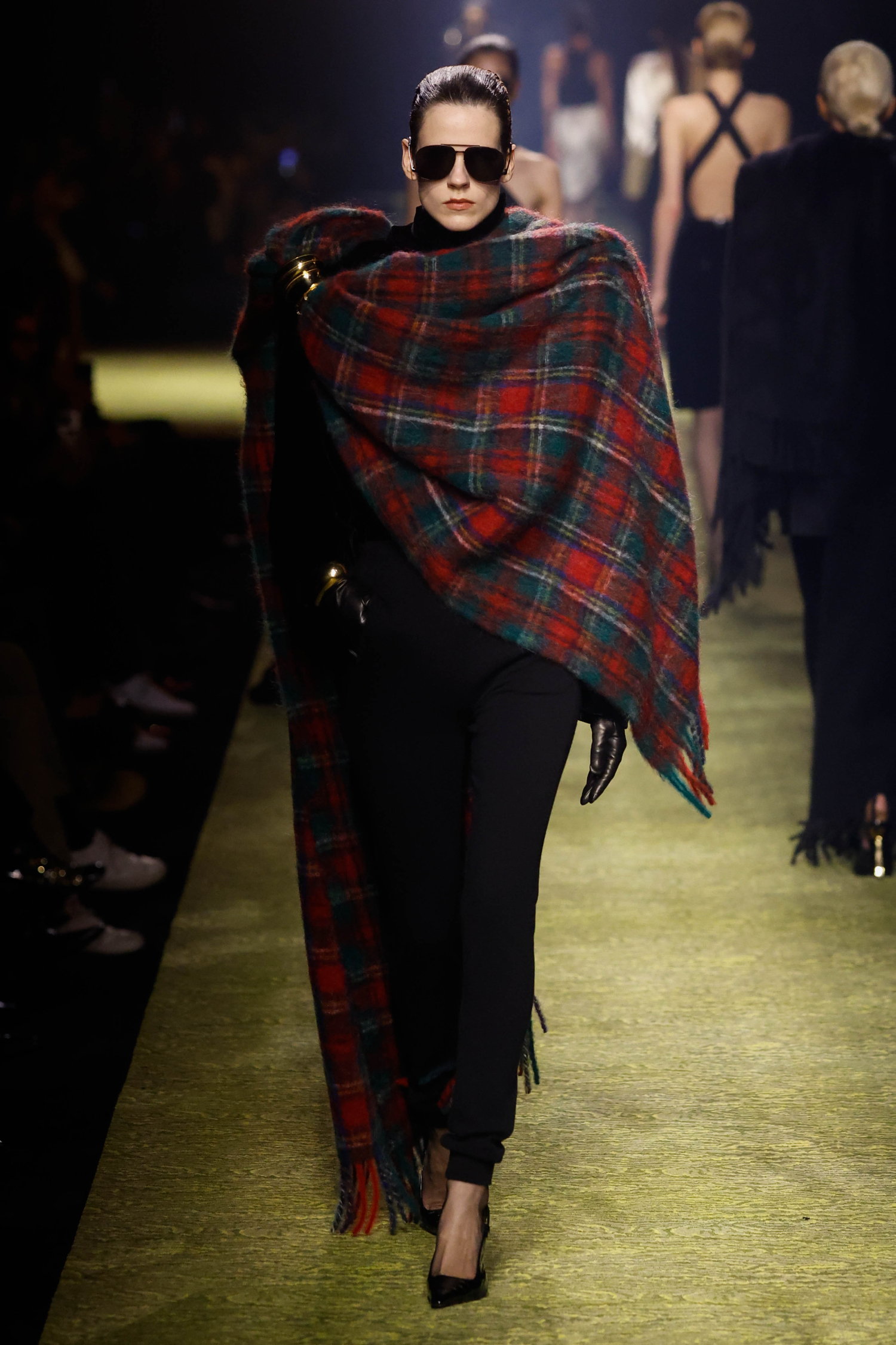 Muotitalo Saint Laurent.