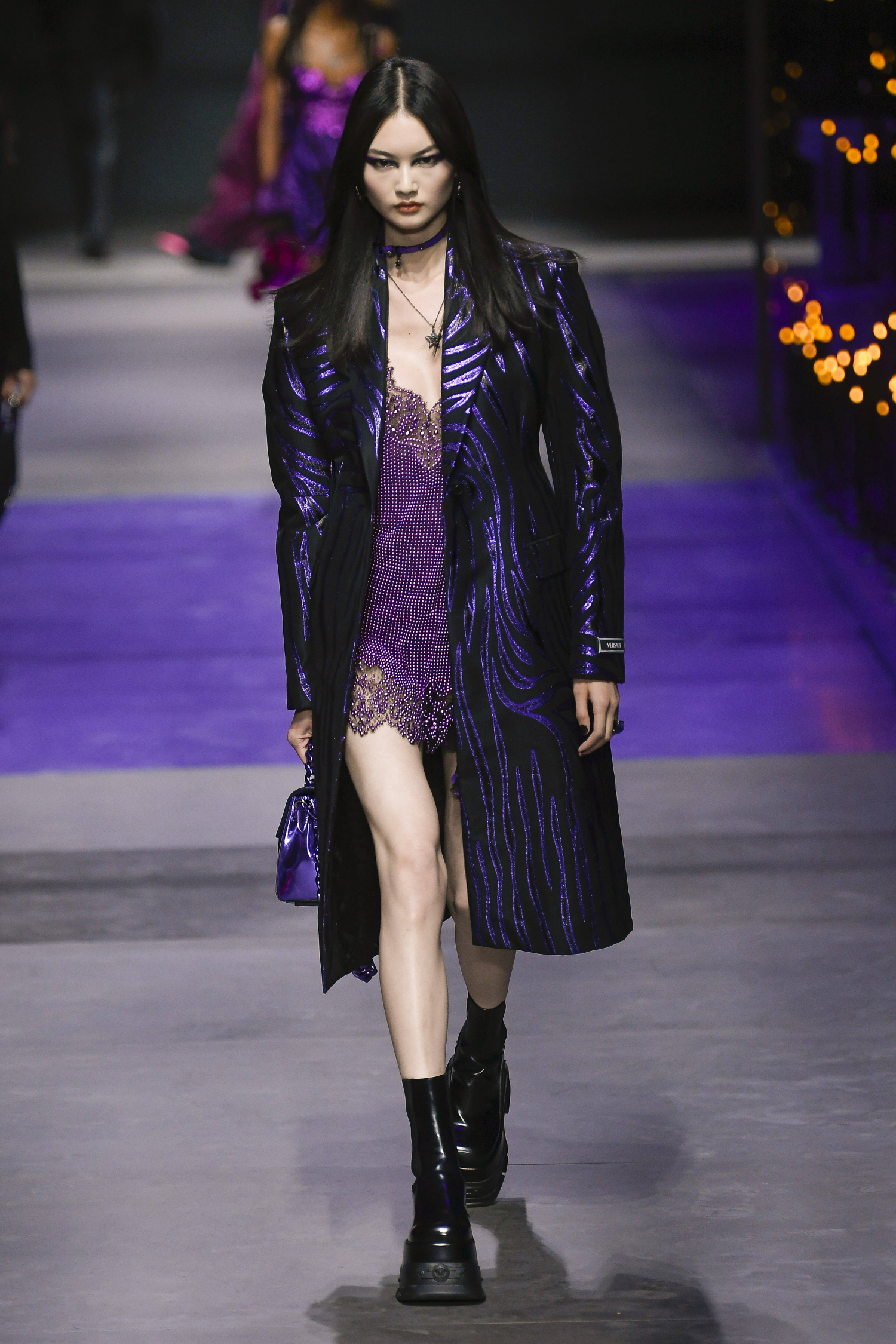 Versace 2023 kevät/kesä -mallisto.