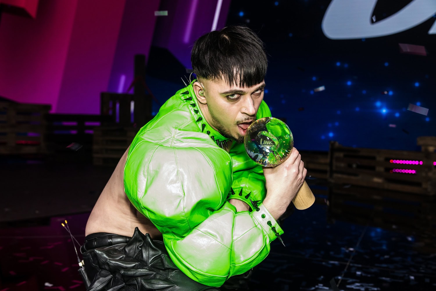 Käärijä voitti UMK:n ja sai euroviisuedustuspaikan.