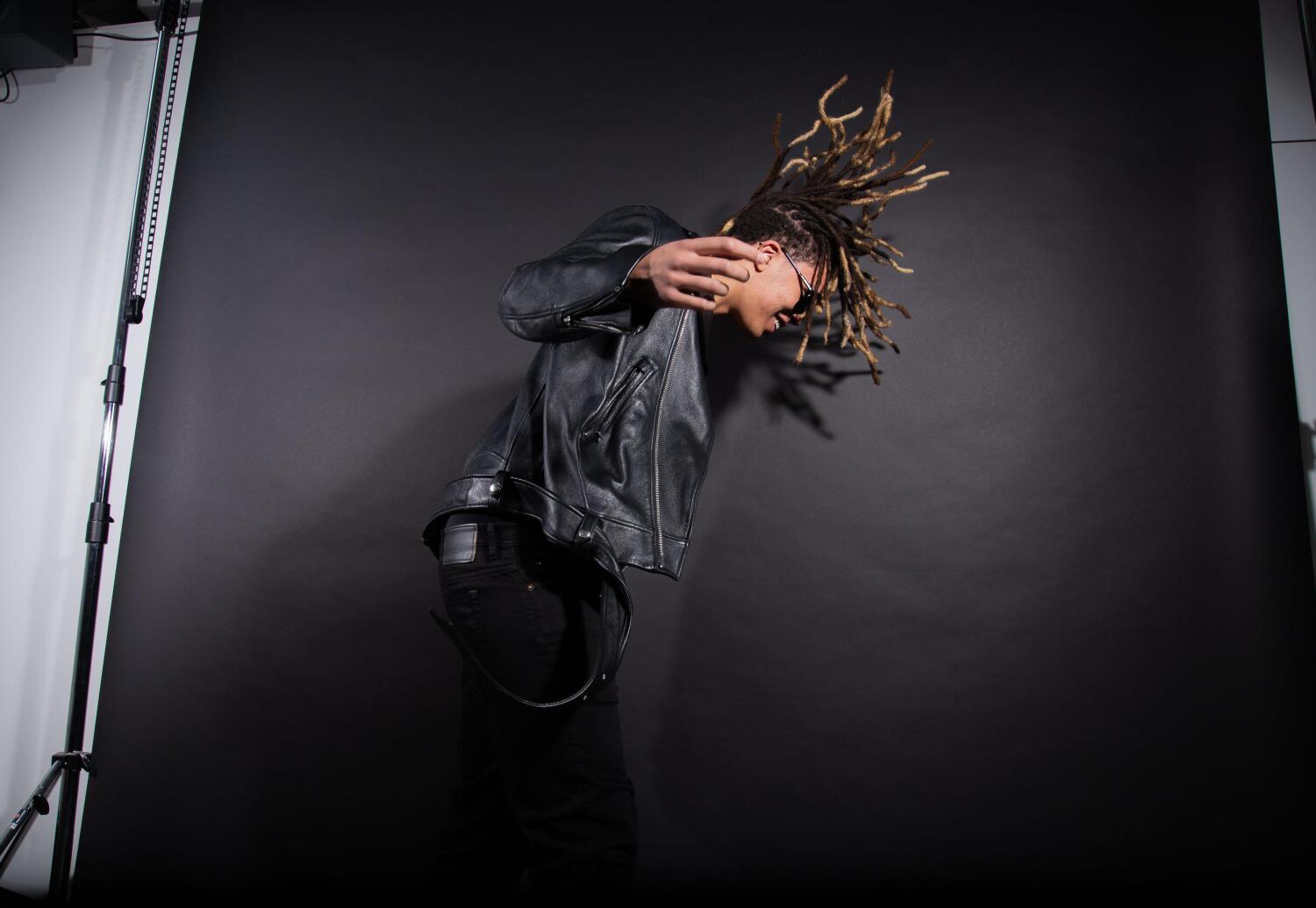 Sene haluaisi tulevaisuudessa myös näytellä.