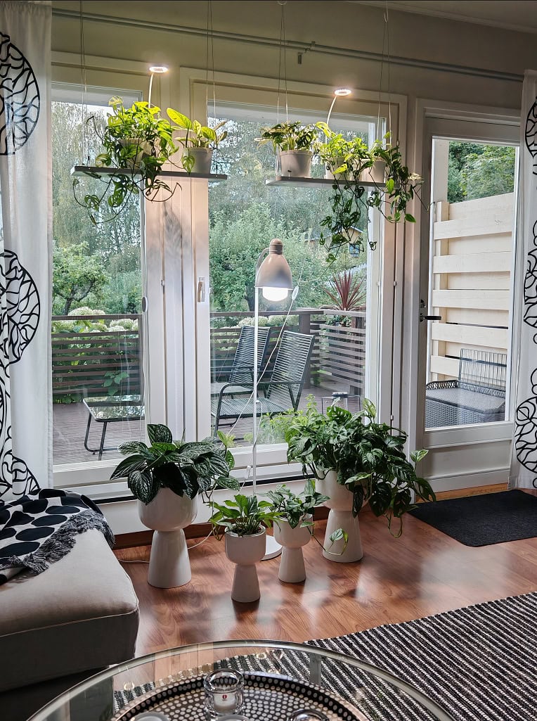 Kuusela kertoo, ettei tavoittele täydellisyyttä, vaan sellaista sekoitusta, joka tuntuu elävältä ja kodilta.